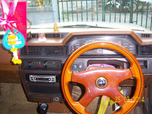 นิสสันบลูเบริดU11วางSRแก็ส นํ้ามัน