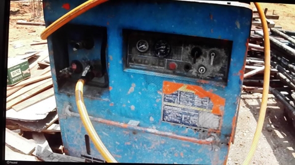 ปั้มลมสกรู AIRMAN PDS175 ปั้มลมสกรู AIRMAN PDS175