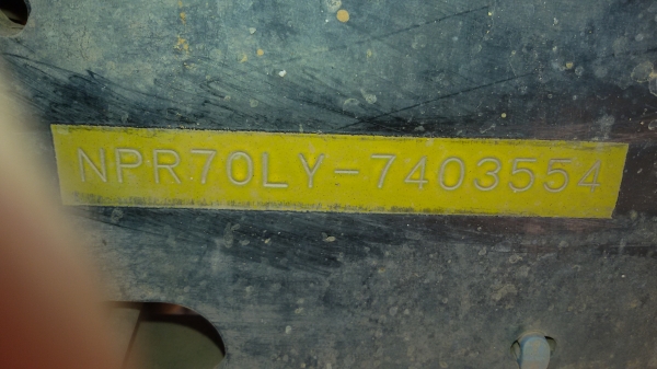 ขายรถบบรทุก 6ล้อ NPR  145  แรงม้า หัวการ์ตูน