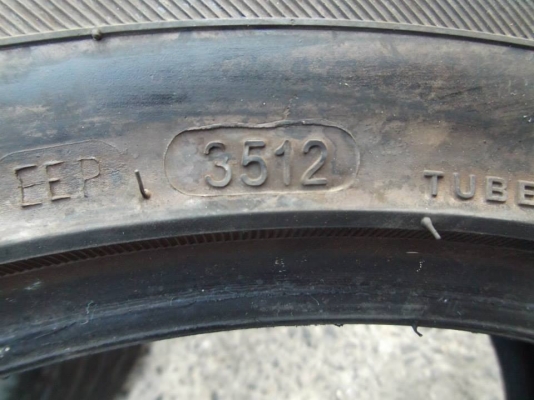 ขายยาง Rotalla 205-45-16 ปลายปี12 ดอก95\% เนื้อนิ่มเหมือนใหม่ ไม่ปะ ไม่บวม คู่ละ 2,500 บาท