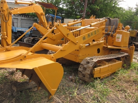 SALE>>> รถหน้าตัก หลังขุด 2 in 1 แบบตีนตะขาบ KOMATSU D10 สภาพสวย พร้อมใช้งาน
