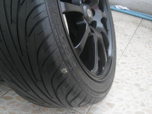 ขายล้อแม็กมือสอง Sparco 16"x7" et37 4รู100 สีดำด้าน สีเดิม ไม่มีซ่อม ไม่มีคด ไม่มีดุ้ง มีรอยขอบๆ นิดหน่อยครับ แต้มสีแล้วครับไม่น่าเกลียดครับ ยาง nankang ultra sport ns-2 ยางผลิตสัปดาห์ที่35 ปี11  สนใจติดต่อเล็กคลองสามครับ 081-3747940