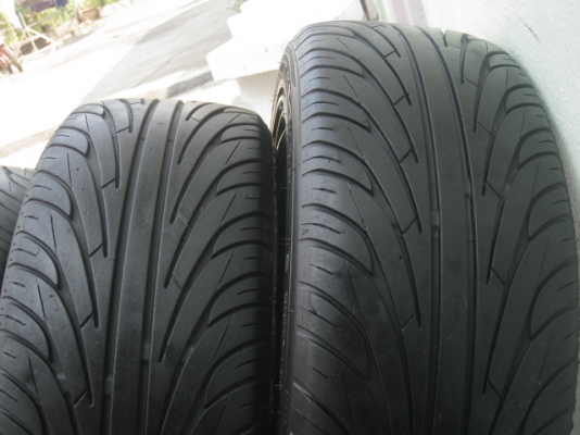 ขายล้อแม็กมือสอง Sparco 16"x7" et37 4รู100 สีดำด้าน สีเดิม ไม่มีซ่อม ไม่มีคด ไม่มีดุ้ง มีรอยขอบๆ นิดหน่อยครับ แต้มสีแล้วครับไม่น่าเกลียดครับ ยาง nankang ultra sport ns-2 ยางผลิตสัปดาห์ที่35 ปี11  สนใจติดต่อเล็กคลองสามครับ 081-3747940