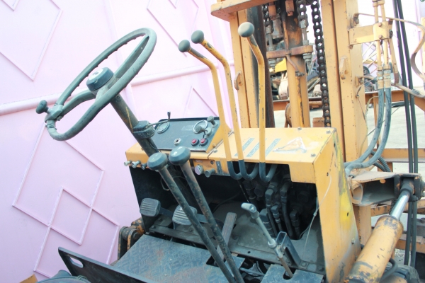 รถยก มือสอง สภาพดี ใช้งานได้ทันที ราคาถูก