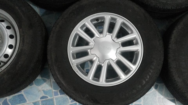 ล้ออีซุซุออนนิว16ป้ายแดงพร้อมยางบิดโตน215 70R16ปี13ห้าล้อ