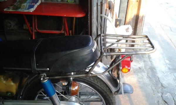 ขาย Kawasaki KH100C เดิมๆสภาพสวยแท้ทั้งคันราคา 25000 บาทครับ