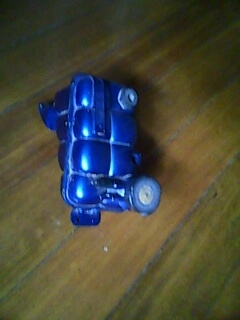 กระป๋องพักน้ำ ของ Bmw E30 คับ 500 บาทคับ