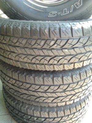 Yokohama 265/70/16 ปี10 สวยๆ 1ชุด