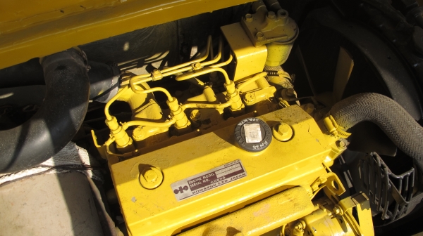 ขายรถแบคโฮ KOMATSU PC40 รุ่น 6 มือสอง สภาพดี พร้อมใช้งาน นำเข้าจากญี่ปุ่น