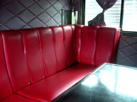 ขายรถบัส คัสซีเบนซ์(ห้างทั้งชุด) 210 มีแสงยูร ขายรถบัส คัสซีเบนซ์(ห้างทั้งชุด) 210 มีแสงยูร