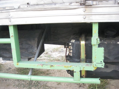 ขาย 6 ล้อ Mitsu ไอ้หลง ตู้แ้ห้งท้ายฝาไฮโดลิค มีแนนซ์ให้ได้ 400000 Tel. 088-4501277 โทรได้ตลอด 24 ชม.