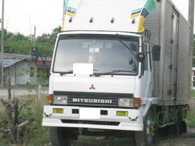 ขาย 6 ล้อ Mitsu ไอ้หลง ตู้แ้ห้งท้ายฝาไฮโดลิค มีแนนซ์ให้ได้ 400000 Tel. 088-4501277 โทรได้ตลอด 24 ชม.