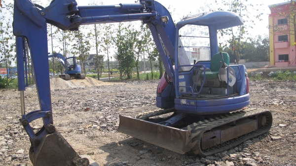 ขายรถแบคโฮ KOMAT'SU รุ่น PC 50 UU-2E มือสอง สภาพดี พร้อมใช้งาน นำเข้าจากญี่ปุ่น