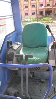 ขายรถแบคโฮ KOMAT'SU รุ่น PC 50 UU-2E มือสอง สภาพดี พร้อมใช้งาน นำเข้าจากญี่ปุ่น