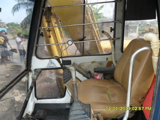 Kobelco SK120_Mark_III ไฟฟ้าเต็ม เอวแน่น เดินหน้าถอยหล้งดีเครื่องแห้งแรงดี บูมพิเศษ พร้อมลุย