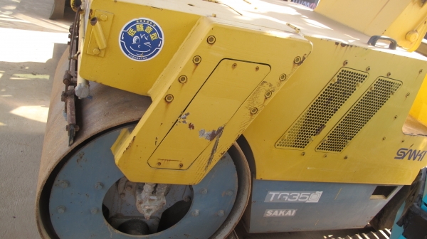 ขายรถบด SAKAI TG350 มือสอง สภาพดี พร้อมใช้งาน นำเข้าจากญี่ปุ่น