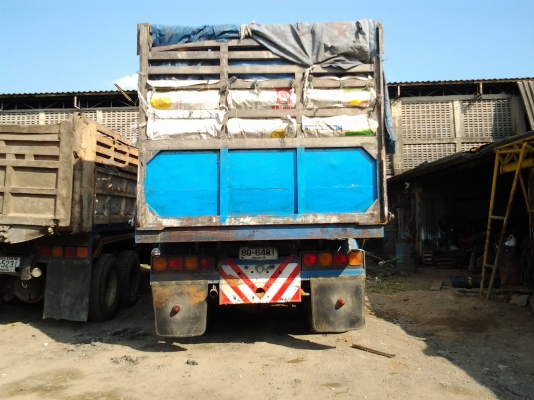 ขาย10ล้อ อีซุซุ ร็อกกี๊175ดั๊ม