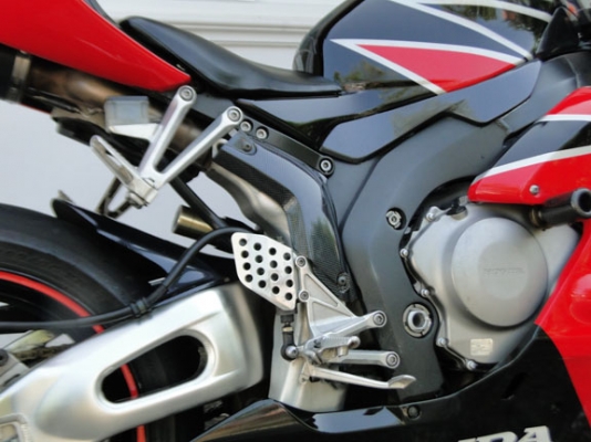 ขาย CBR 1000 ปี 05 สวยปิ๊ง