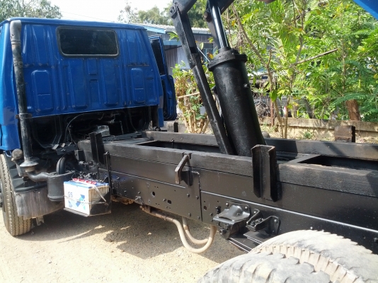 ขาย รถ 6 ล้อกลางติดดั้ม Dyna 300 ปี40