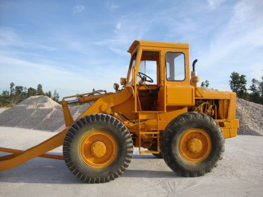 ขายรถตัก komatsu รุ่น jh 30 b