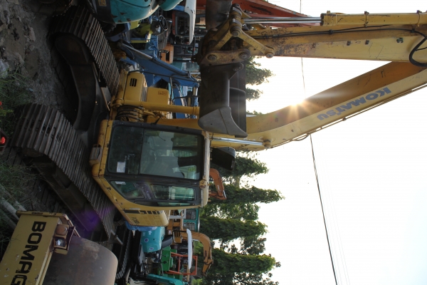 รถแมคโคร KOMATSU PC180LC รถนอก สวย ราคาถูก