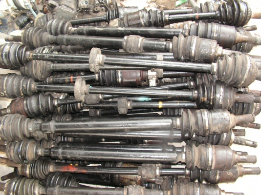 เพลาขับหน้าหลายรุ่น(เชียงกง)