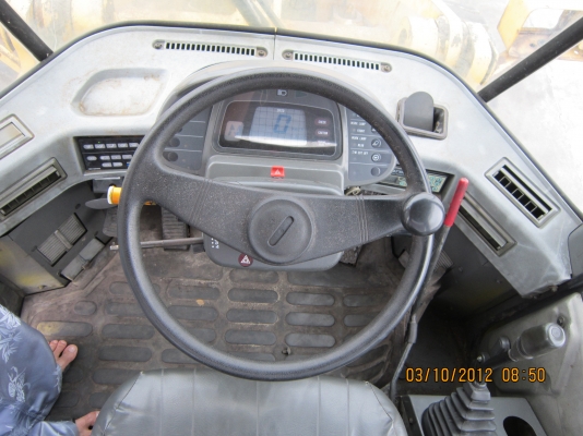 รถตักล้อยาง Komatsu WA 250-3 รถตักล้อยาง Komatsu WA 250-3