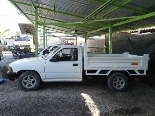 รับติดตั้งประกอบดั้มพ์ รถ 10 ล้อ 6ล้อ  รถปิ๊กอัพ ติดตั้งเครน  ราคากันเอง ต่อเร็ว รับรองความแข็งแรงโดยวิศวกร