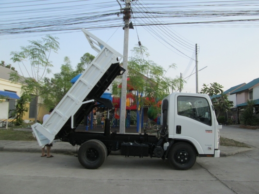 รับติดตั้งประกอบดั้มพ์ รถ 10 ล้อ 6ล้อ  รถปิ๊กอัพ ติดตั้งเครน  ราคากันเอง ต่อเร็ว รับรองความแข็งแรงโดยวิศวกร