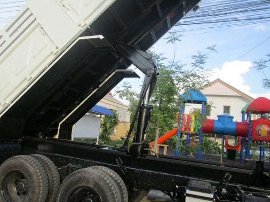 รับติดตั้งประกอบดั้มพ์ รถ 10 ล้อ 6ล้อ  รถปิ๊กอัพ ติดตั้งเครน  ราคากันเอง ต่อเร็ว รับรองความแข็งแรงโดยวิศวกร