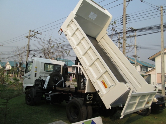 รับติดตั้งประกอบดั้มพ์ รถ 10 ล้อ 6ล้อ  รถปิ๊กอัพ ติดตั้งเครน  ราคากันเอง ต่อเร็ว รับรองความแข็งแรงโดยวิศวกร