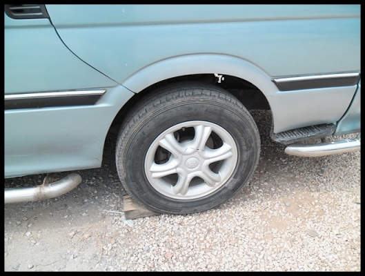 รถตู้ สภาพดี สวยๆ พร้อมใช้งาน