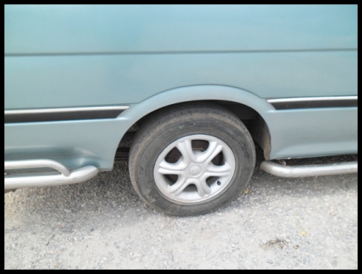 รถตู้ สภาพดี สวยๆ พร้อมใช้งาน