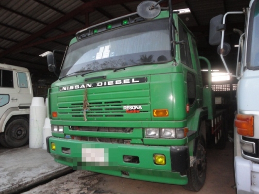 NISSAN  DIESEL   หัวลากพร้อมหางสองเพลา  มีเล่ม  พร้อมขายค่ะ