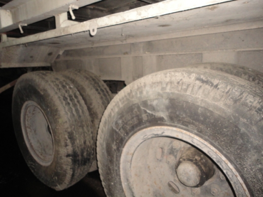 NISSAN  DIESEL   หัวลากพร้อมหางสองเพลา  มีเล่ม  พร้อมขายค่ะ