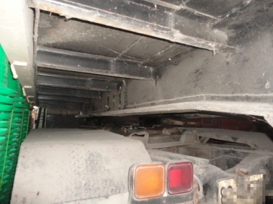 NISSAN  DIESEL   หัวลากพร้อมหางสองเพลา  มีเล่ม  พร้อมขายค่ะ