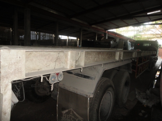 NISSAN  DIESEL   หัวลากพร้อมหางสองเพลา  มีเล่ม  พร้อมขายค่ะ