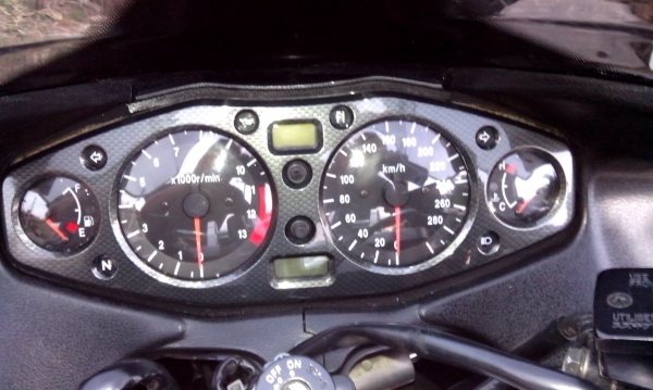 ขายhayabusa1300ปี2005ตัวLimitedอินวอย+สรรพสามิตสวยๆพร้อมของแต่งและของเดิม