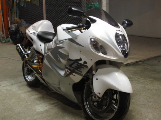 ขาย hayabusa1300 ปี2000 รถมือเดียว ทะเบียนแท้.สมอ