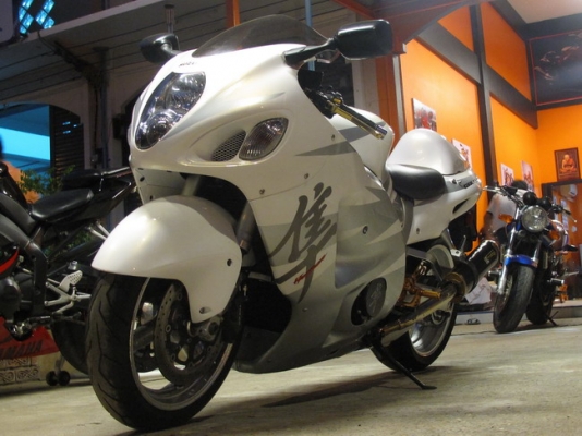 ขาย hayabusa1300 ปี2000 รถมือเดียว ทะเบียนแท้.สมอ ขาย hayabusa1300 ปี2000 รถมือเดียว ทะเบียนแท้.สมอ