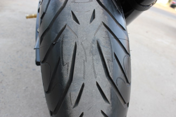 ขาย YAMAHA YZF-R1 ปี 2001 แต่งเต็ม ทะเบียนโอน ท่อโยชิแท้เบิกใหม่ ขาย YAMAHA YZF-R1 ปี 2001 แต่งเต็ม ทะเบียนโอน ท่อโยชิแท้เบิกใหม่