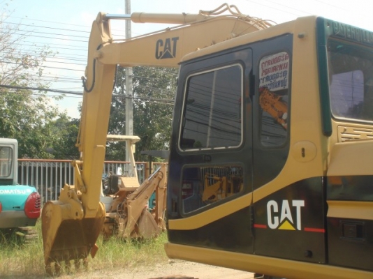 ละอองดาวแทรคเตอร์ ขาย รถขุด CAT 312 มือสองเก่าจากนอกสภาพดีราคาถูก พร้อมสำหรับการใช้งาน