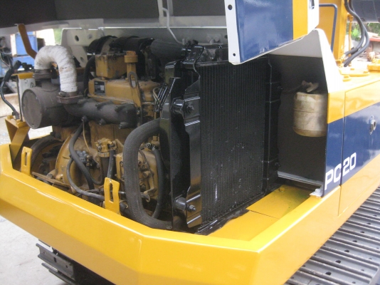 ขายรถขุดดินBACKHOE KOMATSU PC20-5  พร้อมใช้งาน