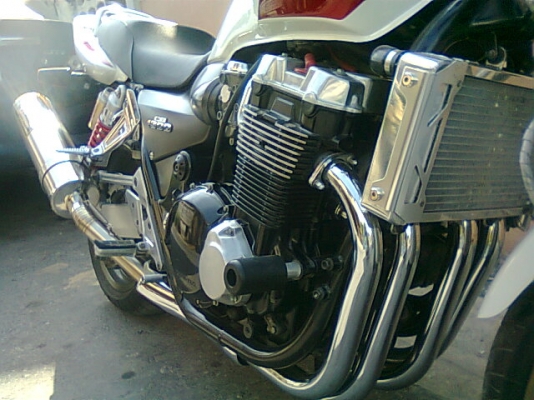 (ขี่ไปขายไปคับ)cb1300 ปี99 เเต่งสวยๆสดๆ inv.+สรรพสามิตแท้ๆรับแลกเทริน์ทุกรุ่นคับ (ขี่ไปขายไปคับ)cb1300 ปี99 เเต่งสวยๆสดๆ inv.+สรรพสามิตแท้ๆรับแลกเทริน์ทุกรุ่นคับ