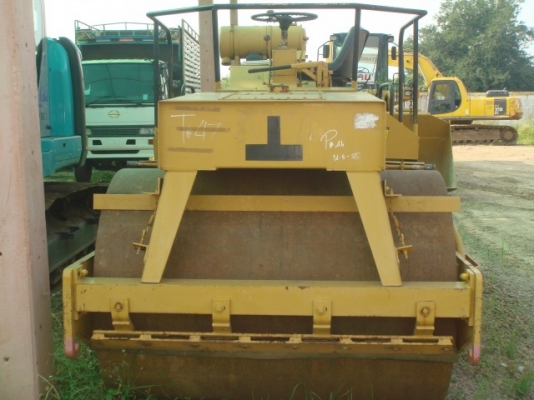 ละอองดาวแทรคเตอร์ ขาย รถบดสั่นสะเทือนDYNAPAC CC-42 มือสองเก่าจากนอกสภาพดีราคาถูก พร้อมสำหรับการใช้งาน