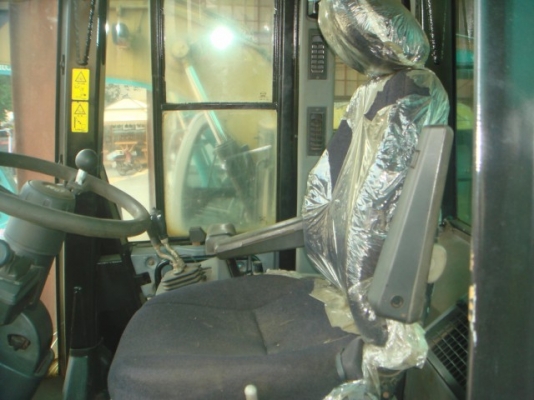 ละอองดาวแทรคเตอร์ ขาย รถตักล้อยาง ยี่หัอ CAT 962G  มือสองเก่าจากนอกสภาพดีราคาถูก พร้อมสำหรับการใช้งาน