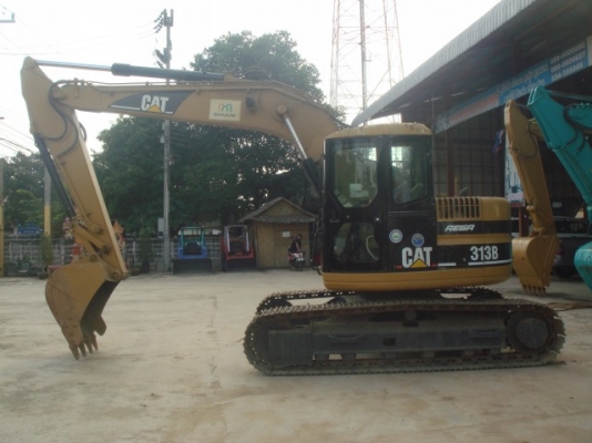 ละอองดาวแทรคเตอร์ ขาย รถแบคโฮ CAT 313 มือสองเก่าจากนอกสภาพดีราคาถูก พร้อมสำหรับการใช้งาน