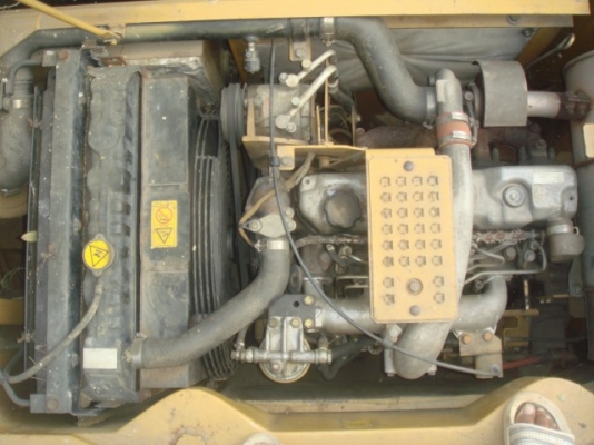 ละอองดาวแทรคเตอร์ ขาย รถแบคโฮ CAT 313 มือสองเก่าจากนอกสภาพดีราคาถูก พร้อมสำหรับการใช้งาน