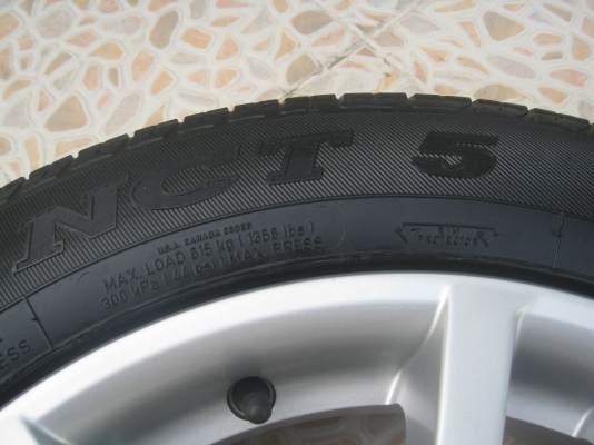 ขายล้อแม็กเดิม chevrolet sonic 16"x6" 4/100 et39 +ยาง(081-3747940)