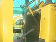ละอองดาวแทรคเตอร์ ขายรถตักล้อยางยี่หัอ KOMATSU 510 มือสองเก่าจากนอกสภาพดีราคาถูก พร้อมสำหรับการใช้งาน